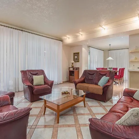 Seka Hébergement de vacances *